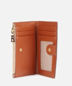 Purses And Cardholders*DKNY Women's Bryant-Bifold Card Holder - T&C Logo - Chino/Caramel