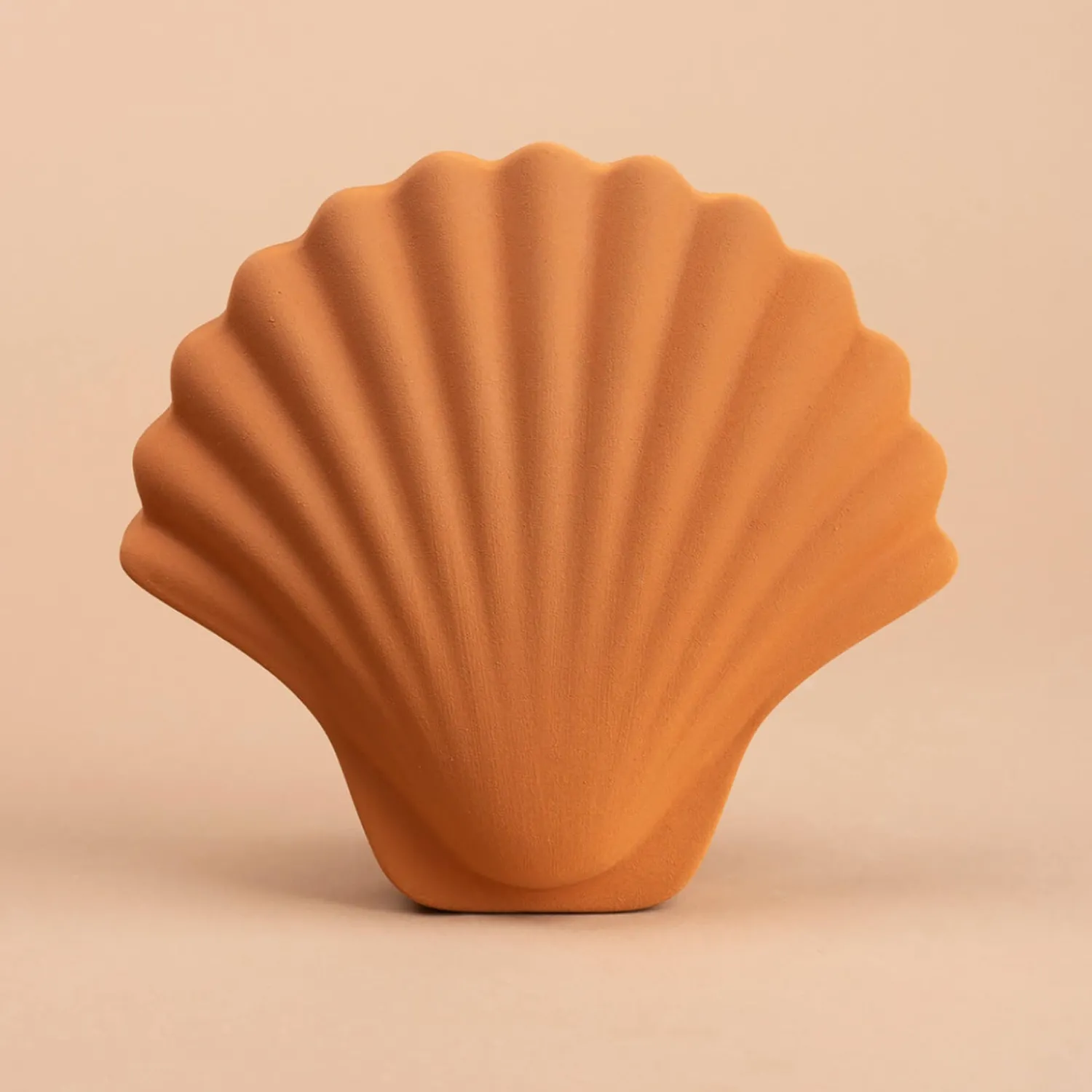 Home Accessories*Los Objetos Decorativos Seashell Vase - Amber