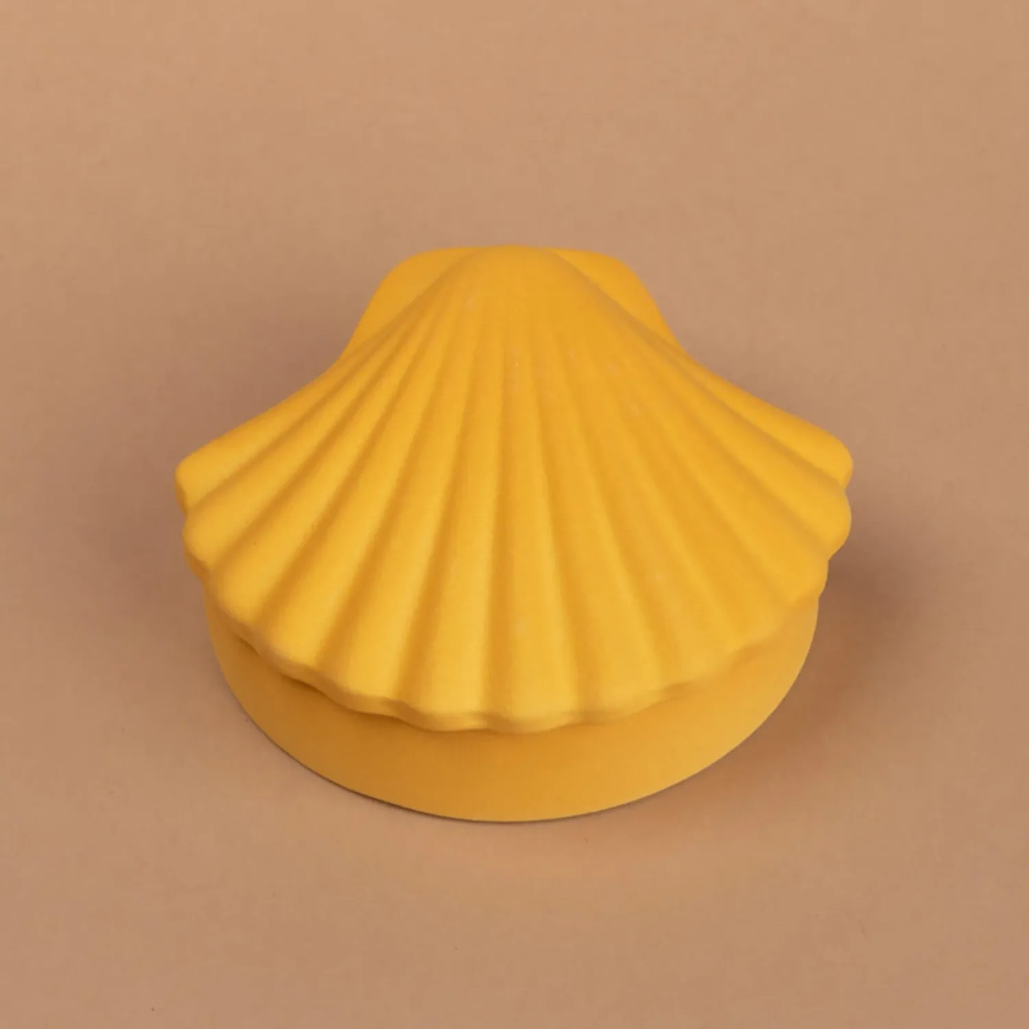 Home Accessories*Los Objetos Decorativos Seashell Box - Honey