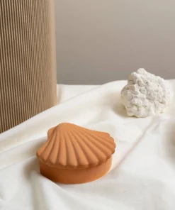 Home Accessories*Los Objetos Decorativos Seashell Box - Ecru