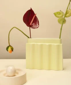 Home Accessories*Los Objetos Decorativos Waves Vase - Lime