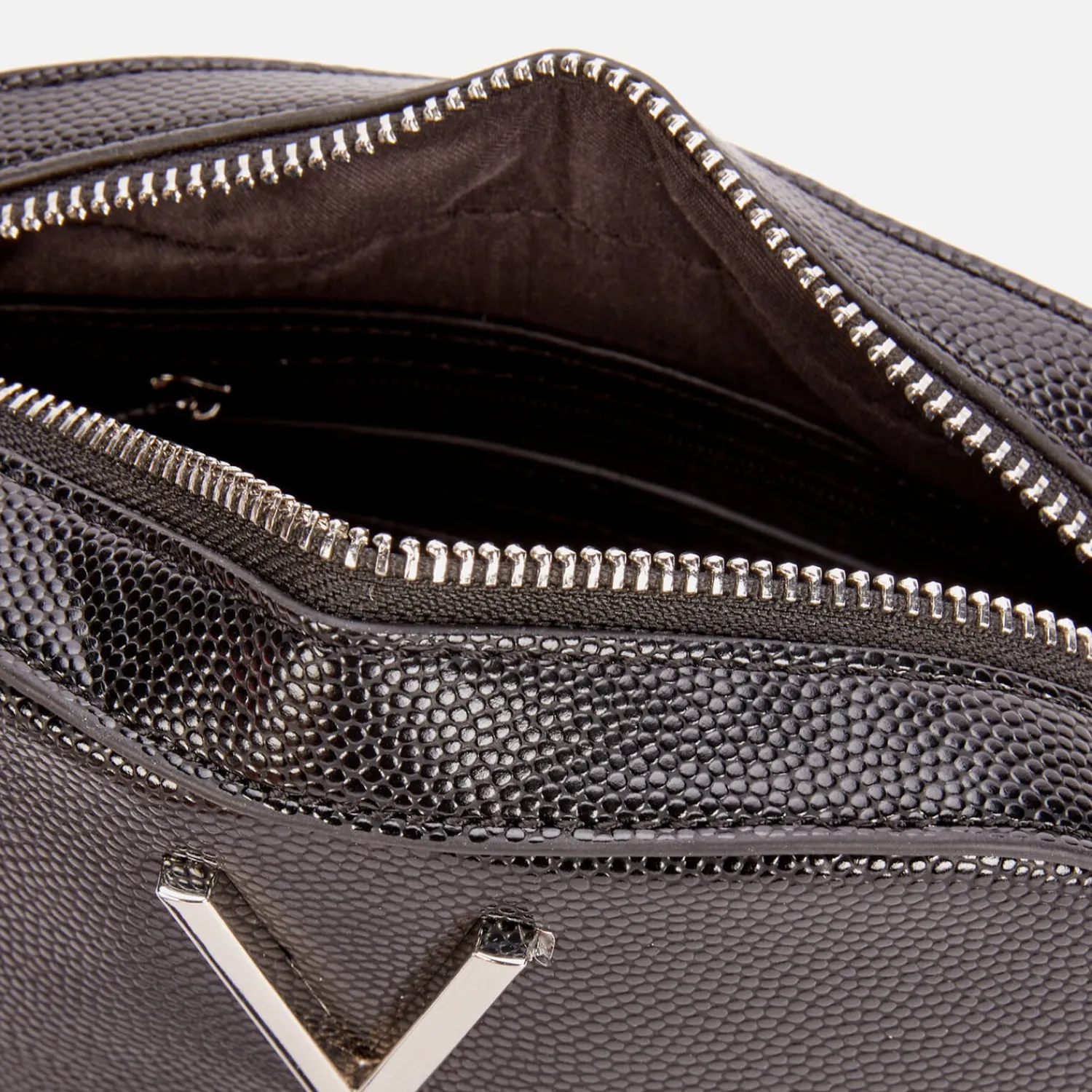 Crossbody Bags*Valentino Bags Valentino Women's Divina Camera Bag - Black